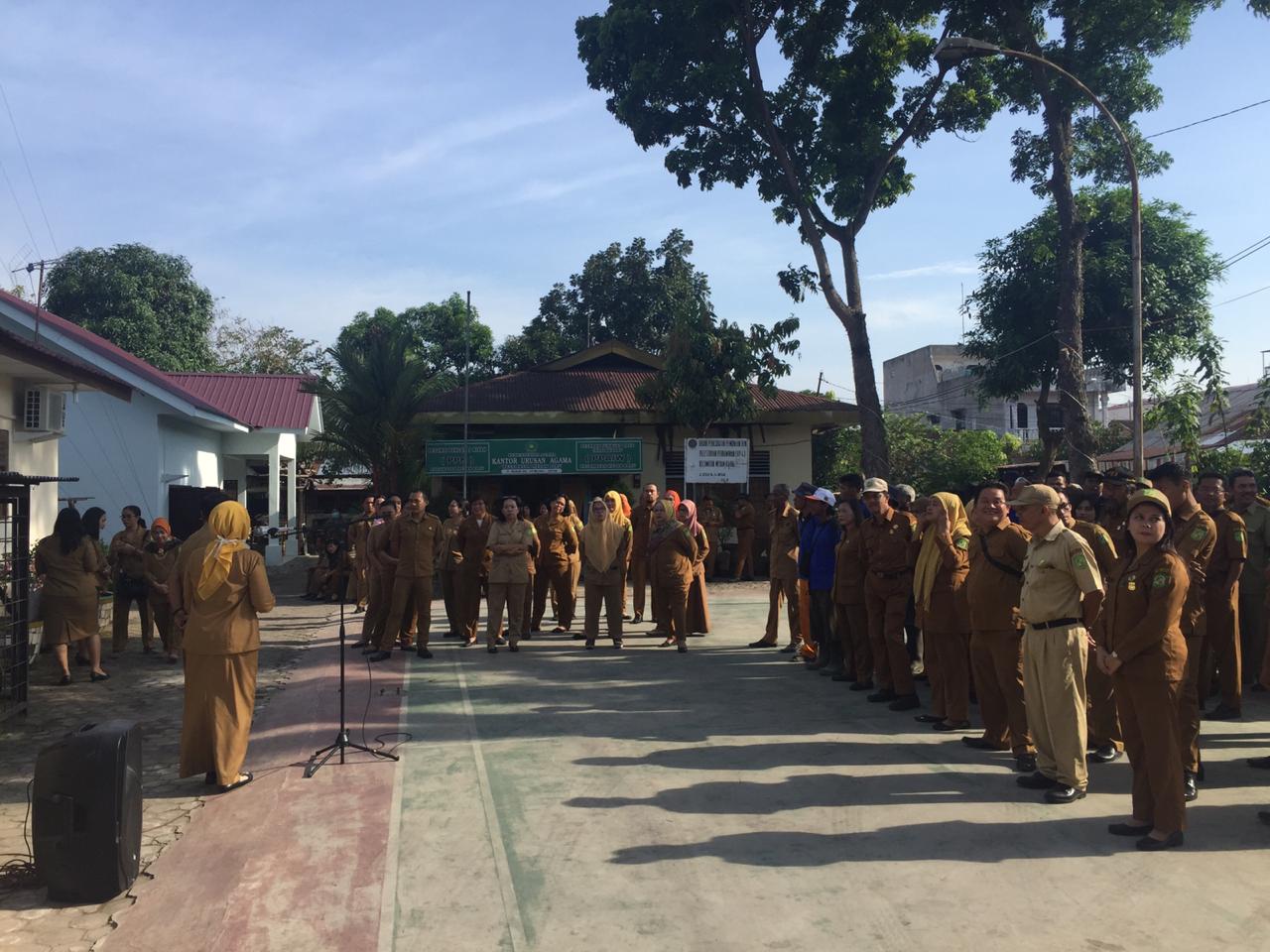 APEL PAGI DAN SOSIALISASI PENCEGAHAN VIRUS CORONA (COVID 19) KANTOR CAMAT MEDAN BARU